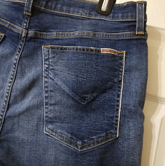 Hudson Tori Selvage Slouch Denim Cut-Off Micro Shorts in Illi, High Rise, EUC! - Picture 6 of 12